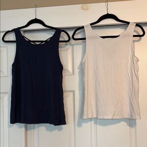 Lilly Pulitzer Blue and White Sleeveless Tank Tops